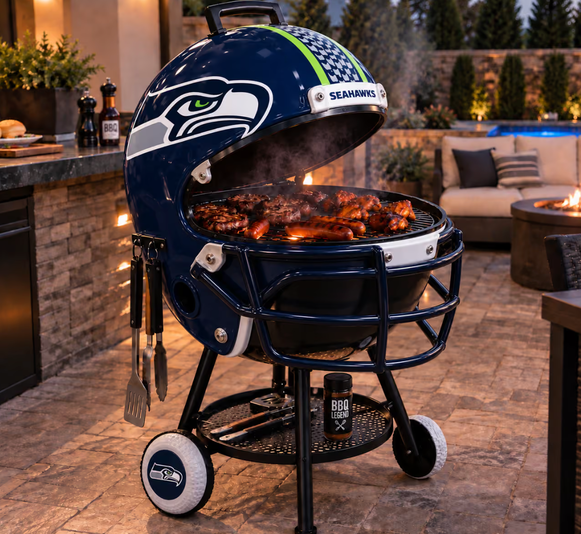 GameDayGrills™ - Football Grills